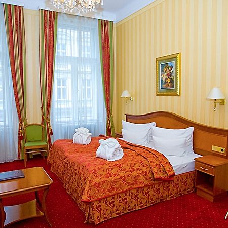 Pension Opera Suites I Self Check In Вена Экстерьер фото