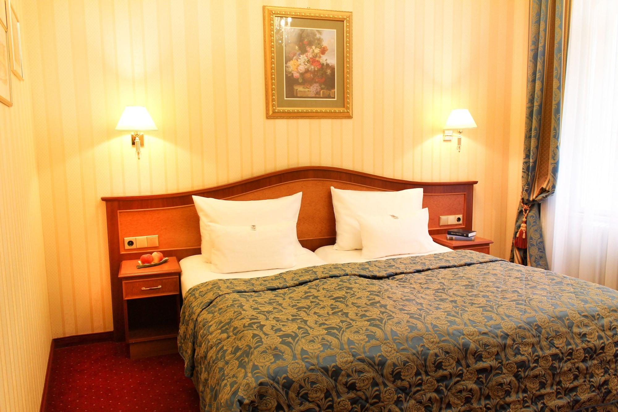 Pension Opera Suites I Self Check In Вена Экстерьер фото