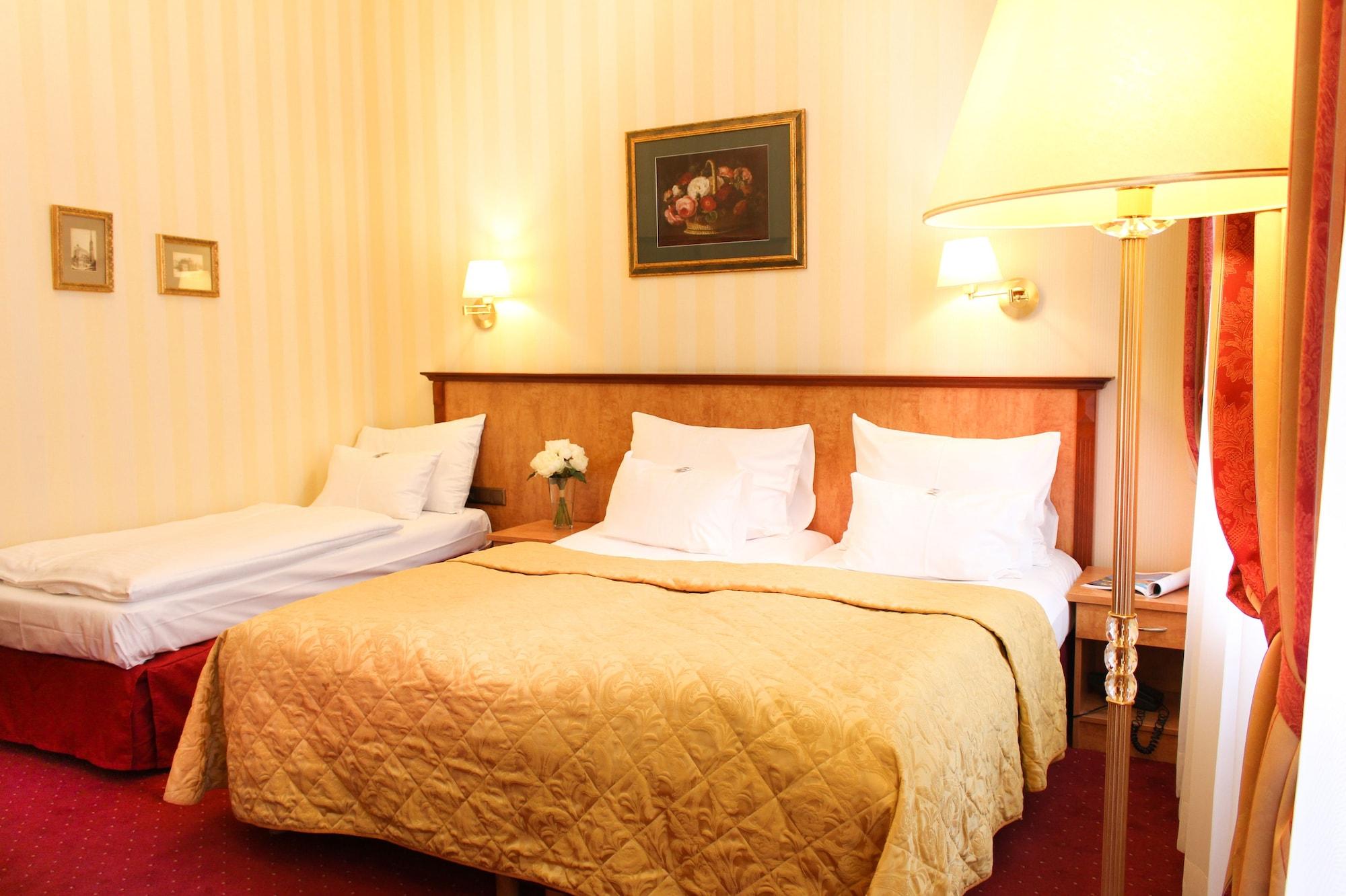 Pension Opera Suites I Self Check In Вена Экстерьер фото