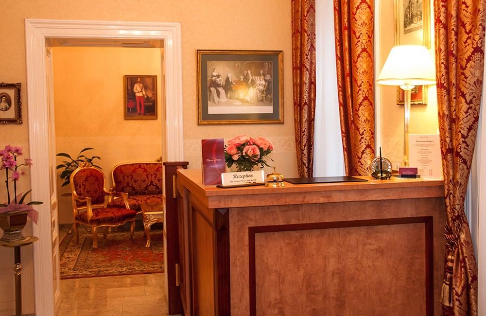 Pension Opera Suites I Self Check In Вена Экстерьер фото