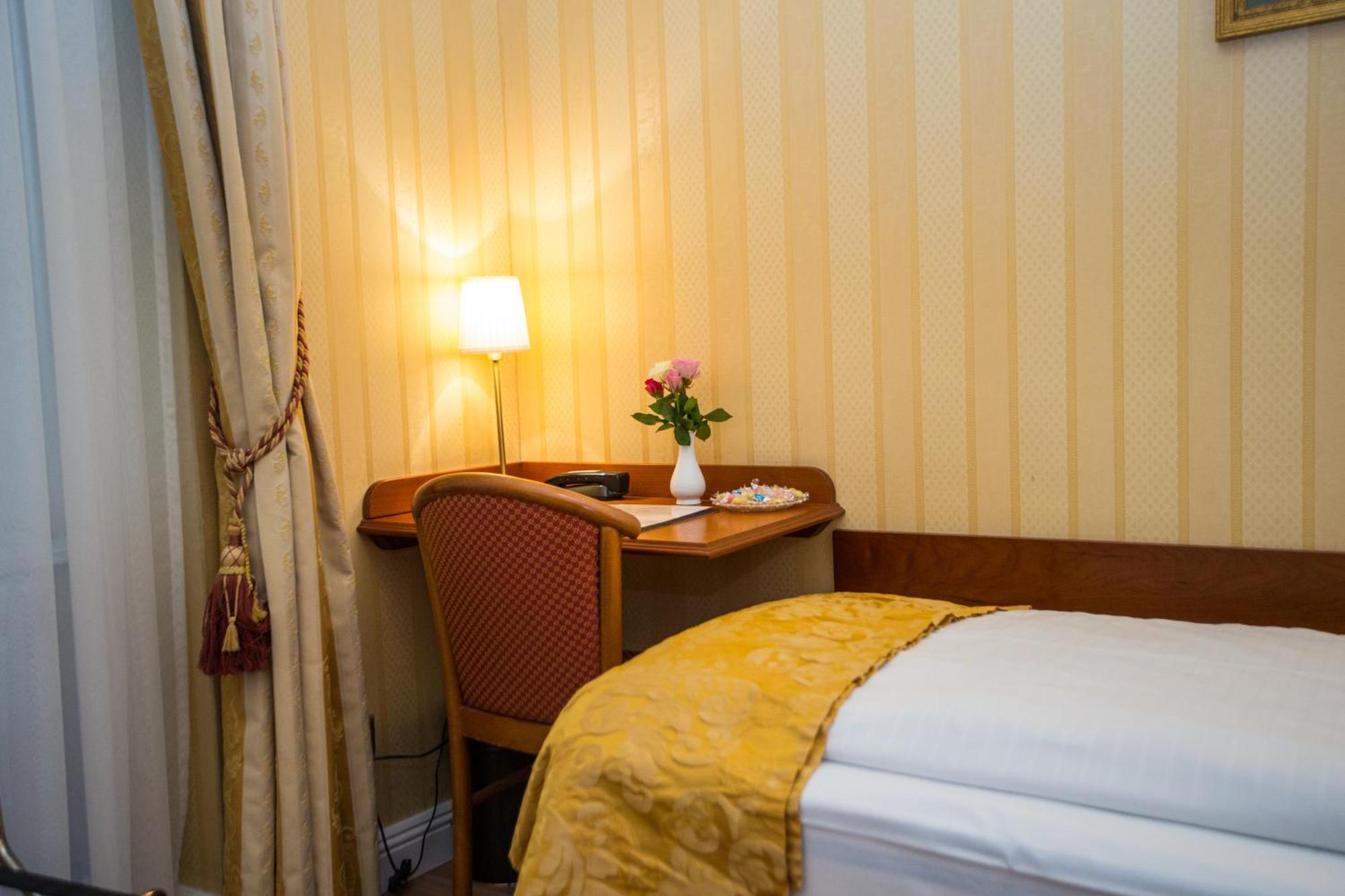 Pension Opera Suites I Self Check In Вена Экстерьер фото