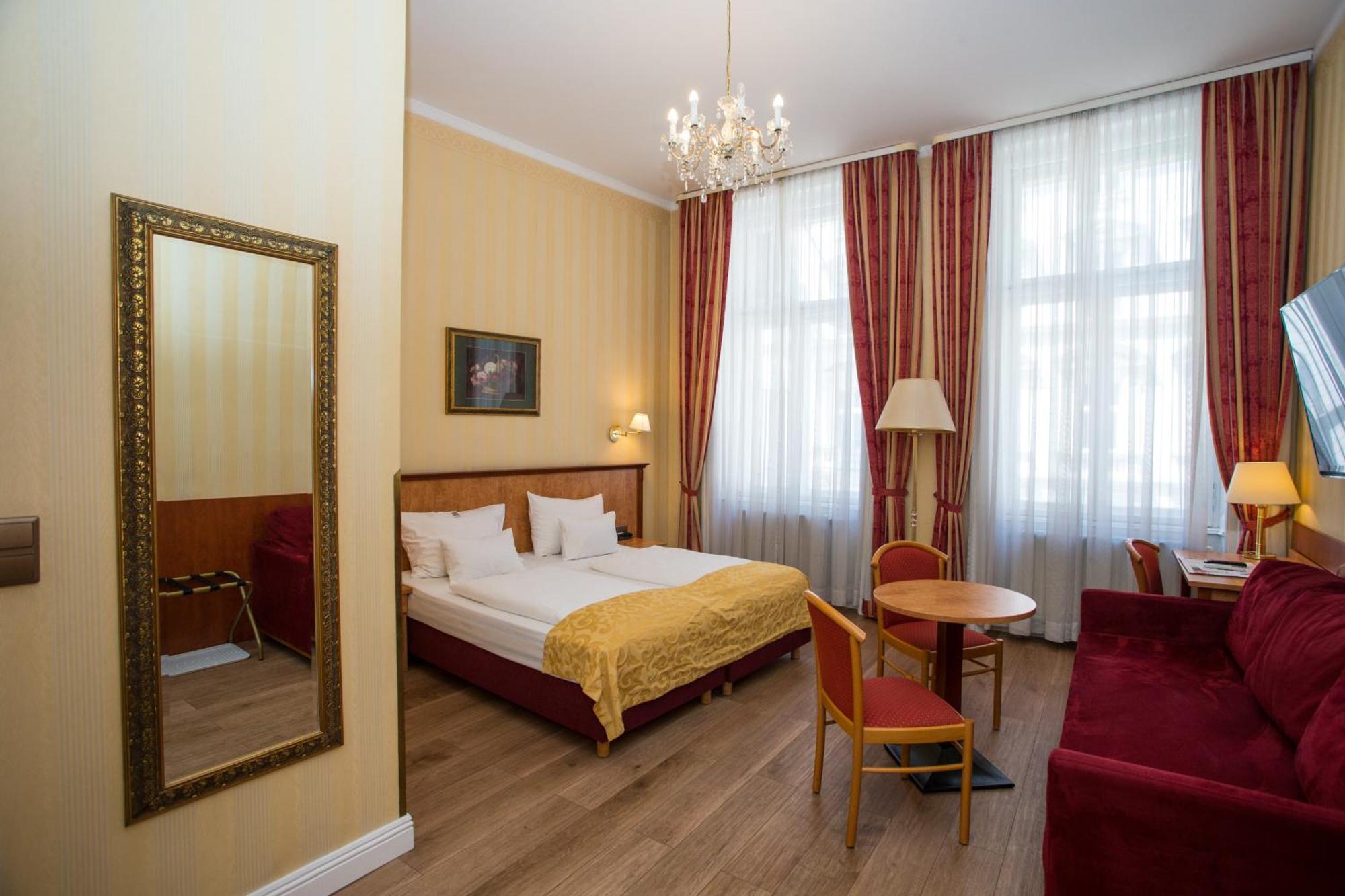 Pension Opera Suites I Self Check In Вена Экстерьер фото