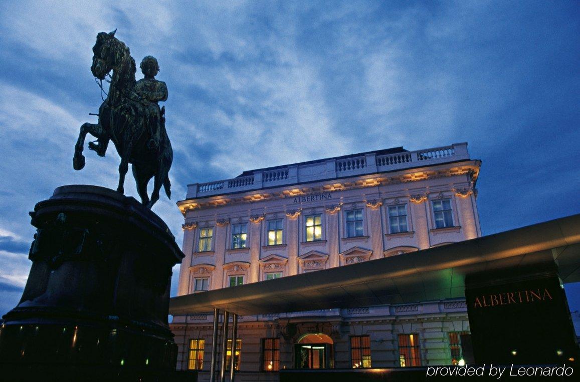Pension Opera Suites I Self Check In Вена Экстерьер фото