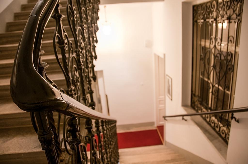 Pension Opera Suites I Self Check In Вена Экстерьер фото